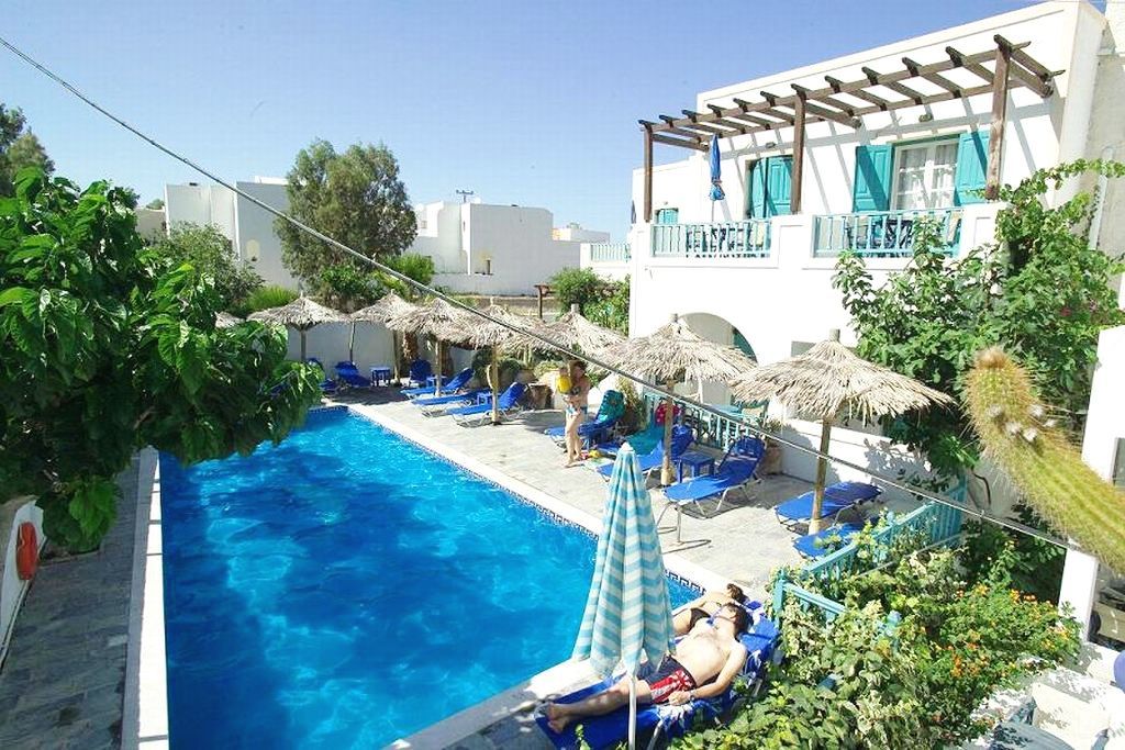 Hotel Andreas คามารี ภายนอก รูปภาพ