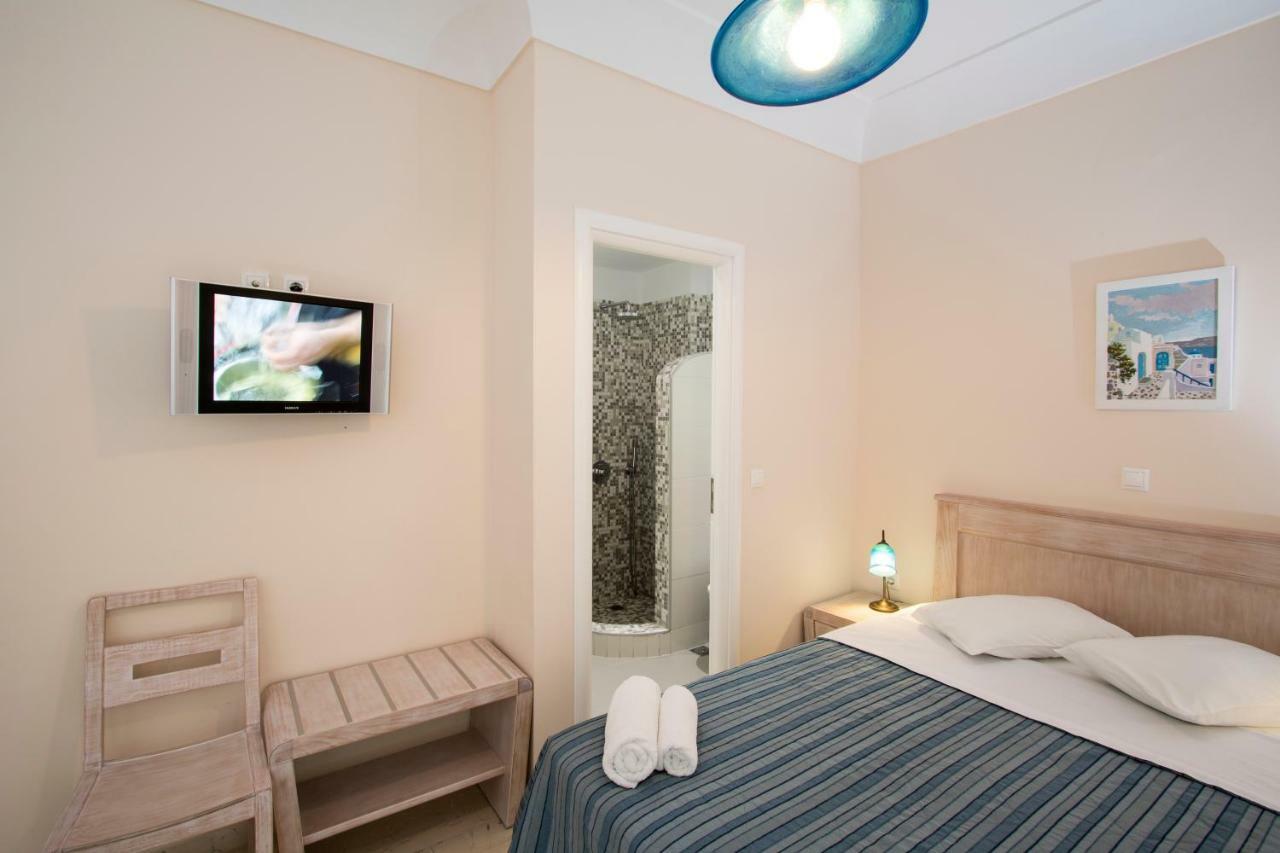 Hotel Andreas คามารี ภายนอก รูปภาพ