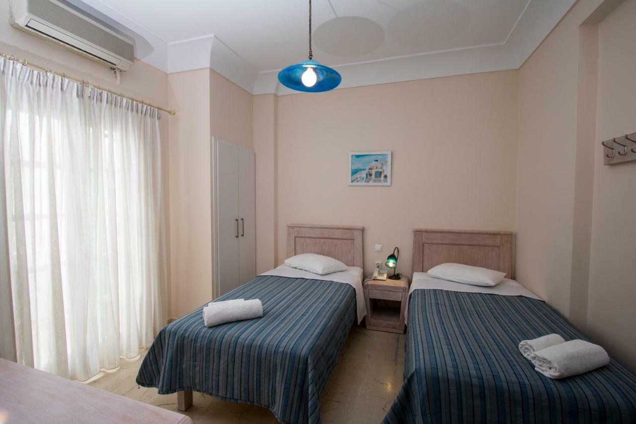 Hotel Andreas คามารี ภายนอก รูปภาพ