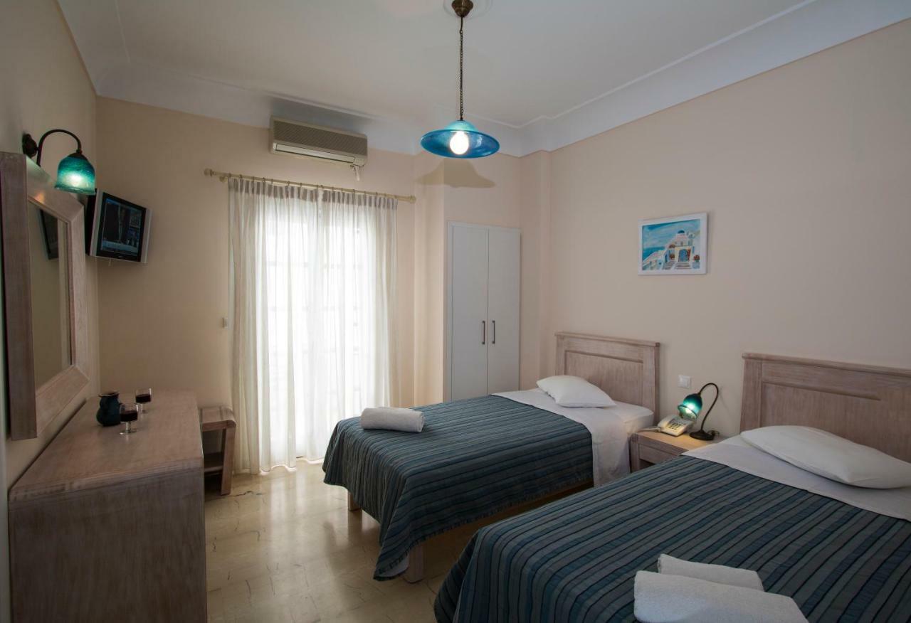 Hotel Andreas คามารี ภายนอก รูปภาพ